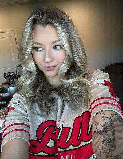 carlie.nicole carliemoser - #9