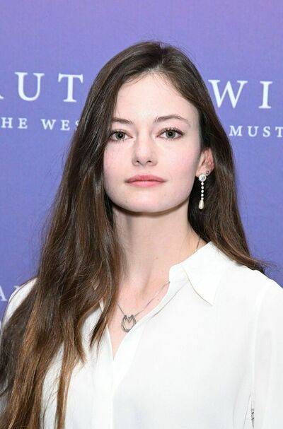 mackenziefoy - #17