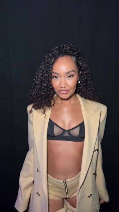 leighannepinnock - #1