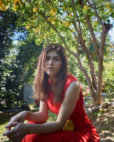 alexandradaddario - #17