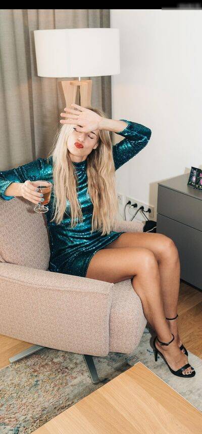 adrienne_koleszar - #15