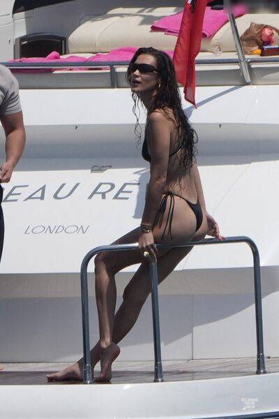 aaliyahhadid bellahadid - #14