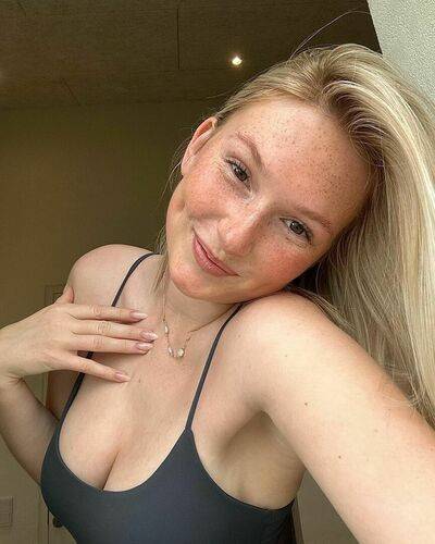 Truefollowrs julie_skovv - #12