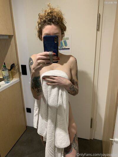 curlyhairandtattoos - #9