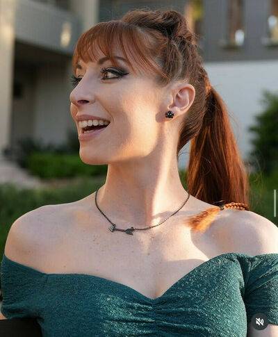 lisafoiles - #6