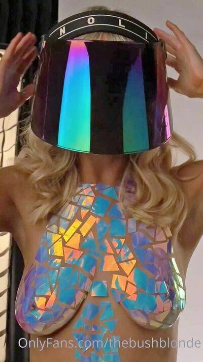 nikkiosborneofficial thebushblonde - #4