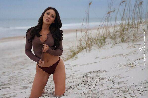 jennifersterger - #12