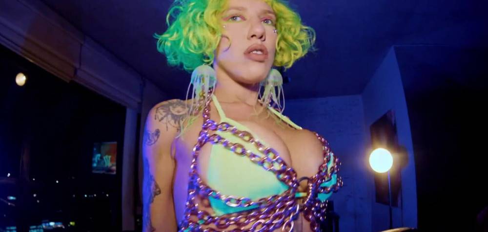 RAVE WHORE ASKED TO FUCK AFTER - GIOVANNA HARDCORE - The Max Boss - #1