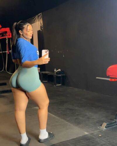 britt.mia - #10