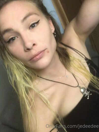 laurajedeed - #2