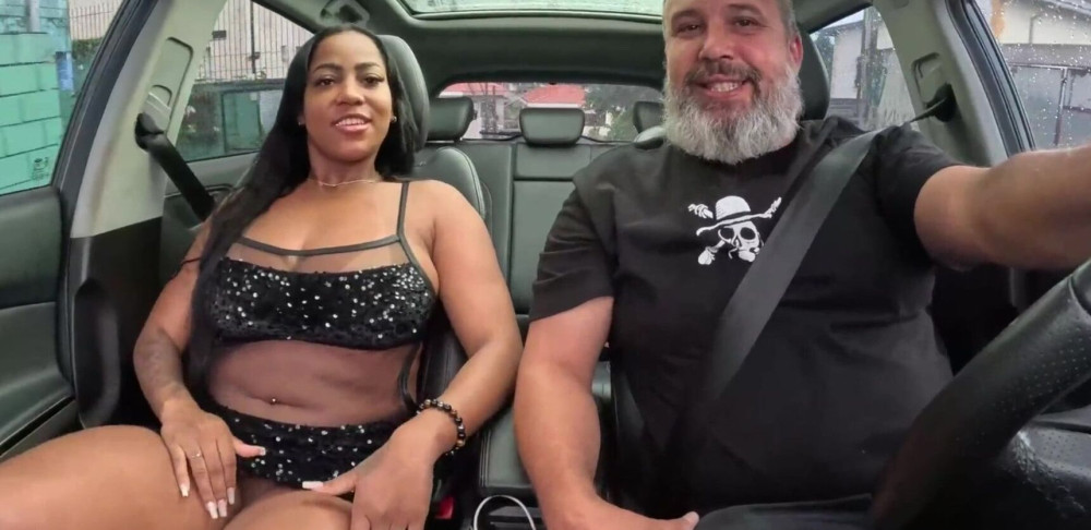 The big, busty, big-assed mulatto from Rio de Janeiro comes to give her ass for a ride - Leticia Barberino - #1