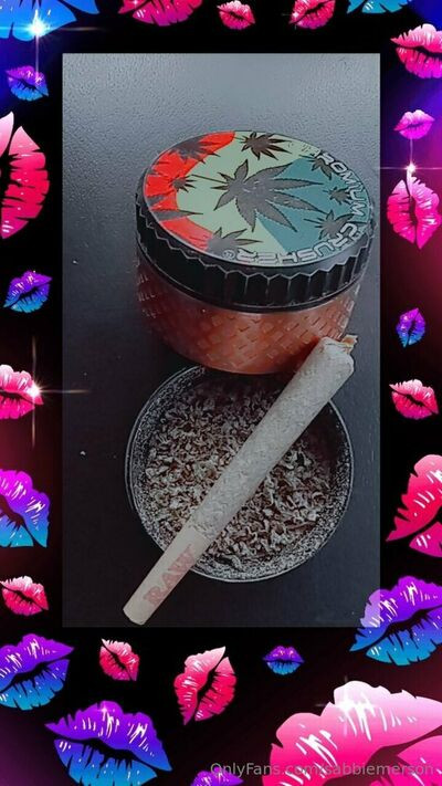 stonerbitch93 - #1