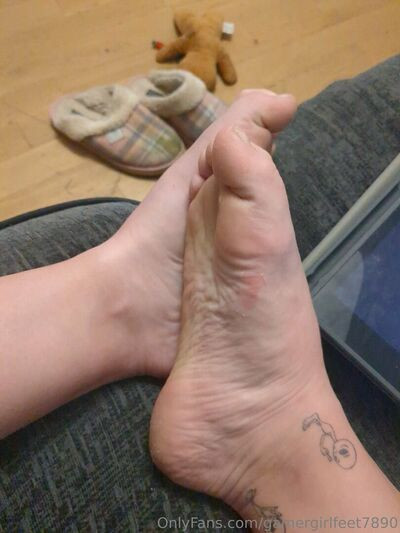 gamergirlfeet7890 - #15