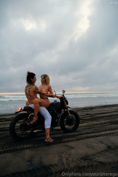 islandbound_ontour / ouralterego - #6