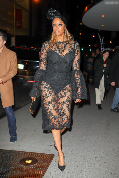 tyrabanks - #16