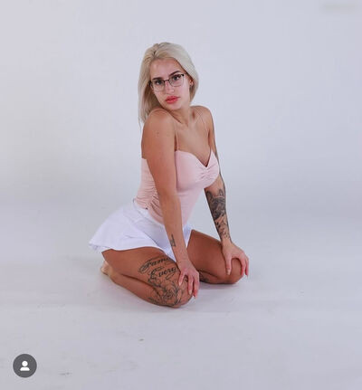 Melanie_Cora - #19