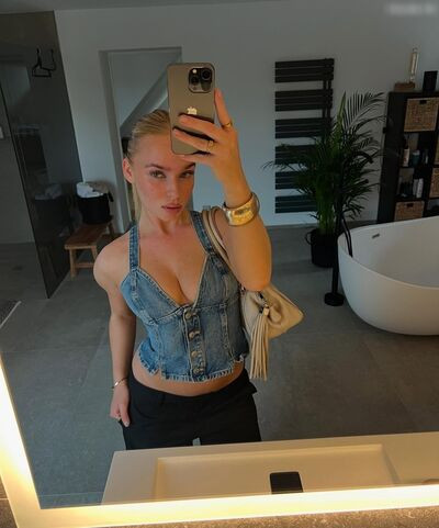 Lilycharlottevoss - #13