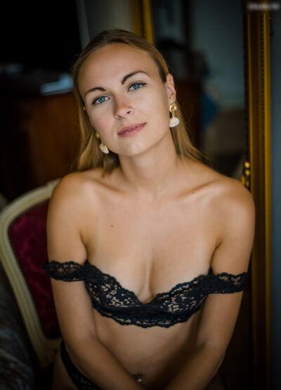 Claudia Struwe (flying_claudia_) - #11