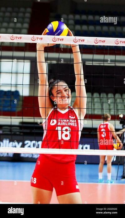 Zehra Gğneş - #11
