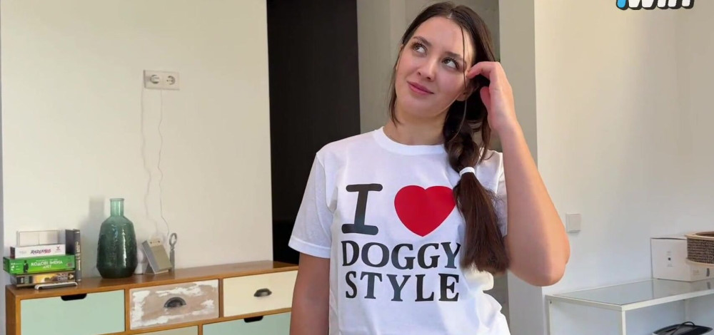 I Seduced My Step Sis When She Wearing "I Love Doggystyle" T-Shirt And Missionary Cum Inside Her! - #1