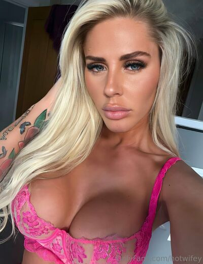 Daisy15 Daisy_Raexx Hotwifey coraliedaisy_x husbandhotwifeyx - #10