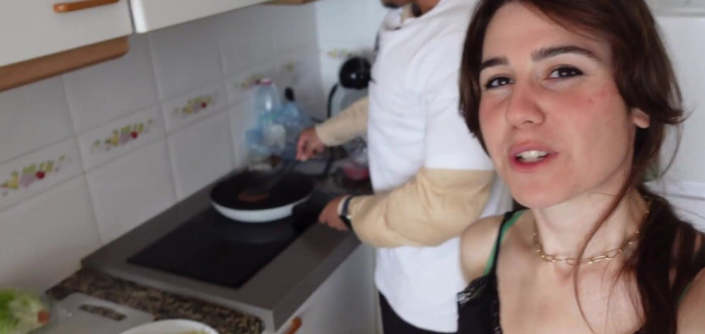 The reporter who sweated, sweated, and re-sweated. - #2