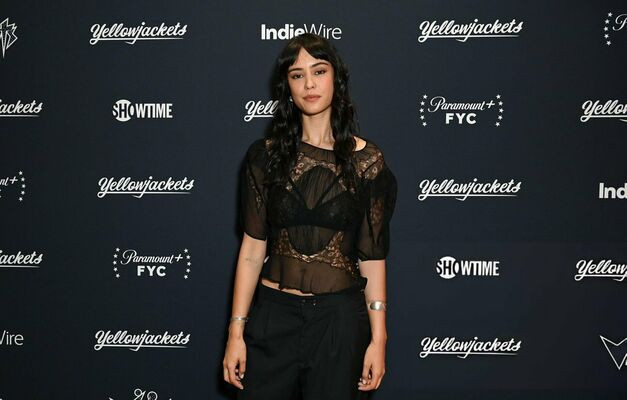 courtneyeaton - #13