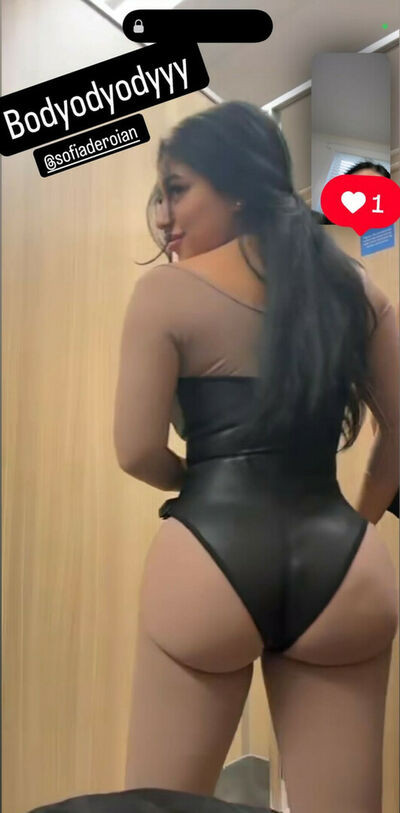sofiaderoian - #9