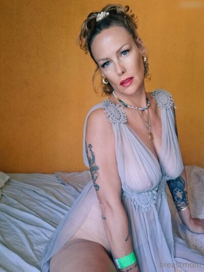 BreastMom - #8