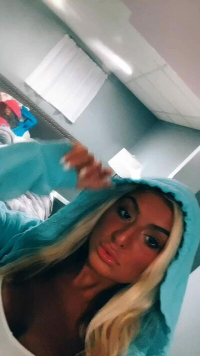 taylorfrisinaa - #11