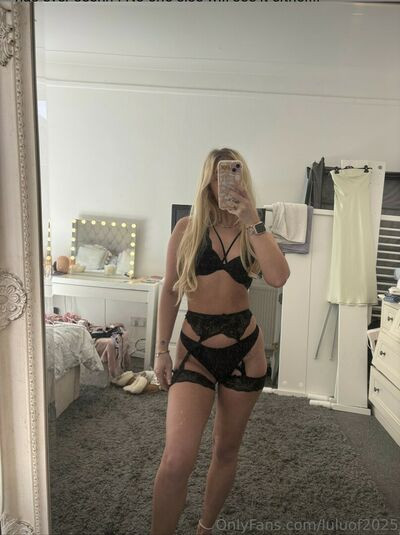 lauratreadgold0 luluof2025 - #16