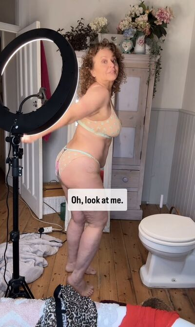 nadiasawalha - #15