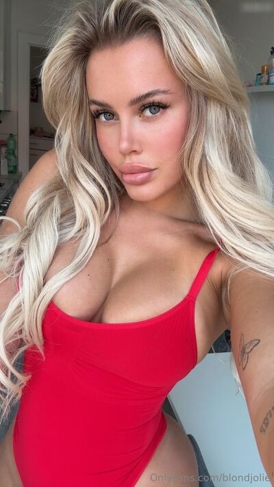 Jolie Becker - #11