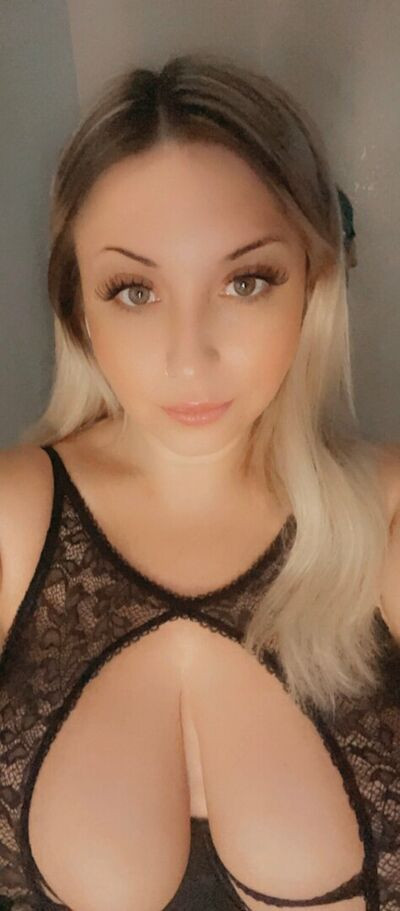 the_busty_blondie - #9