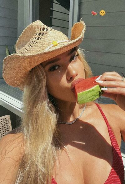 emilytanner emilyytanner - #9