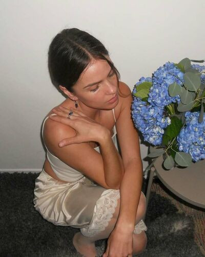 shelleyhennig - #4