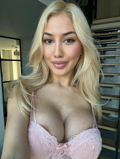 Bella Murphy bella_murphy yourdadsfavourites - #9