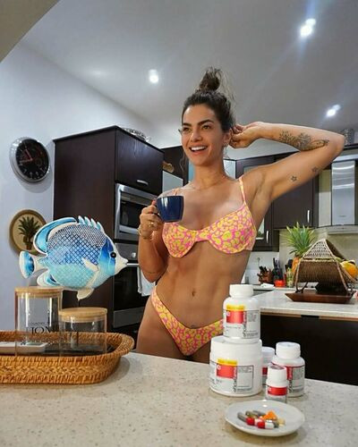 oficialkellykey - #13