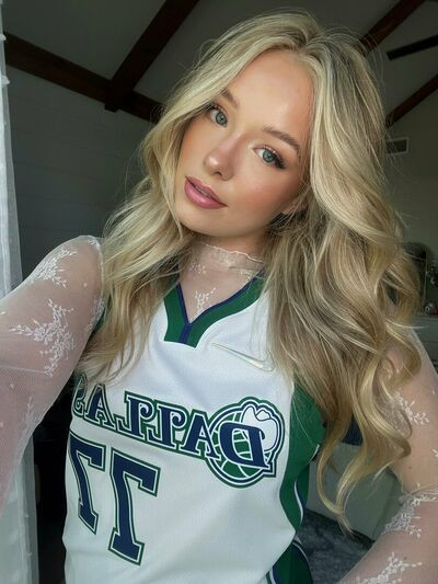 Lynzie Kate lynziefulton_ - #4