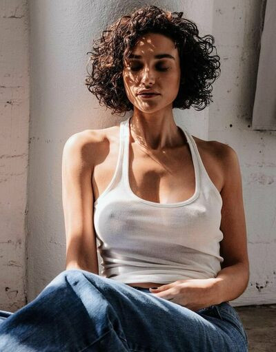 Débora Nascimento - #12