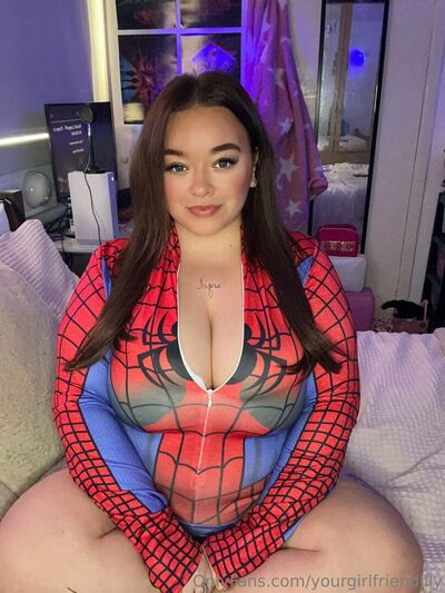 yourgirlfriendlily - #11