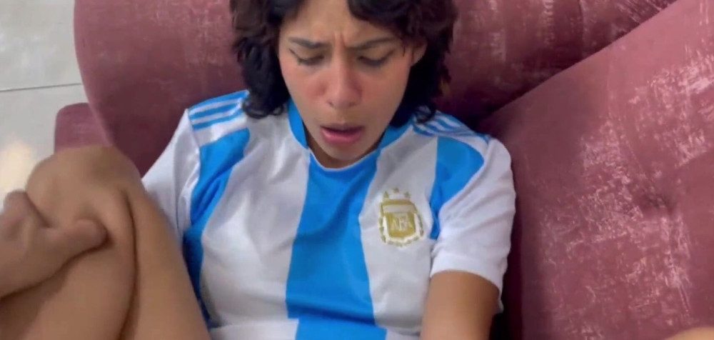 I INVITE MY 18 YEAR OLD SISTER-IN-LAW TO WATCH THE FOOTBALL MATCH AND SHE ENDS UP SUCKING AND RIDING MY DICK UNTIL MY BALLS BURST - #2