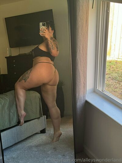 alleyswonderlandxo - #11
