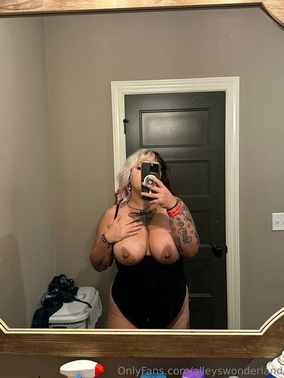 alleyswonderlandxo - #14