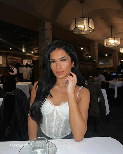 Aisha Mian - #12