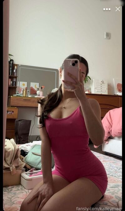 Kailey Mae - #10