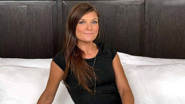 HOT MILFS FUCK - #13