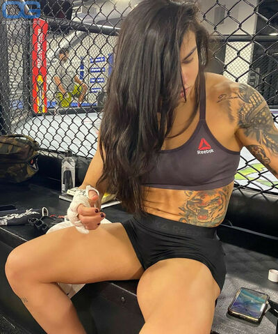 claudiagadelha - #13