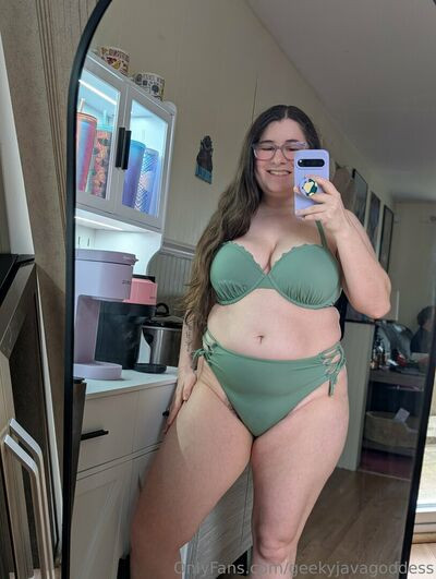 GeekyJavaGoddess - #8