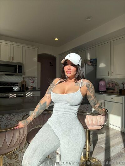 jacqvalentine - #13